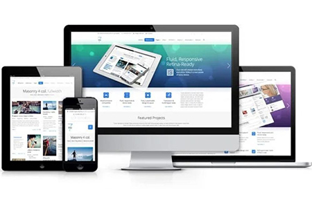 Diseño web responsive visualizado en computadora, tablet y celular